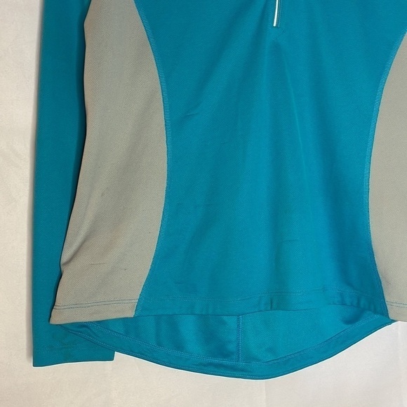 L.L. BEAN BLUE QUARTER ZIP (SIZE M) - Picture 2 of 4